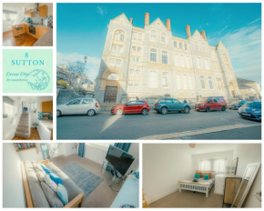 Super Duplex with Free Parking